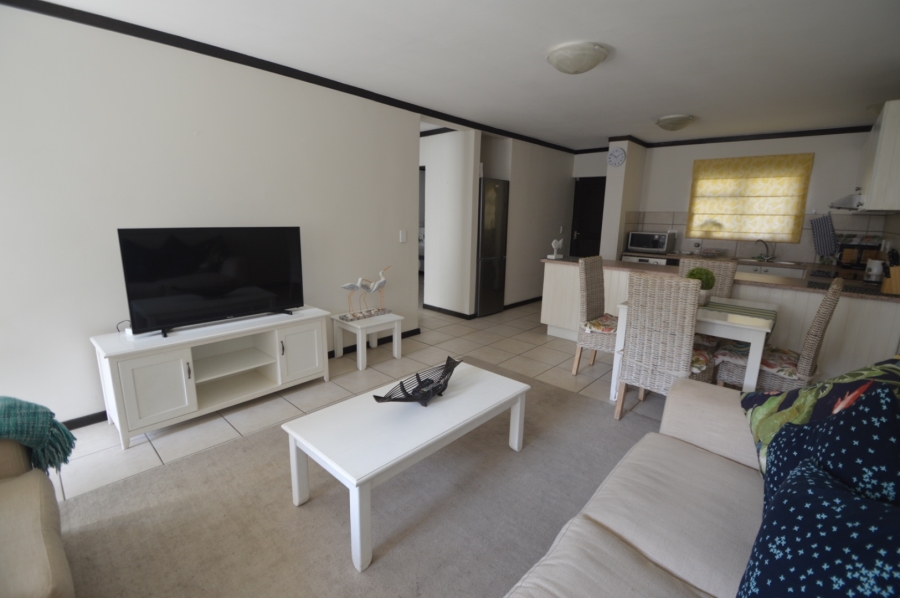 To Let 2 Bedroom Property for Rent in Bowtie Western Cape